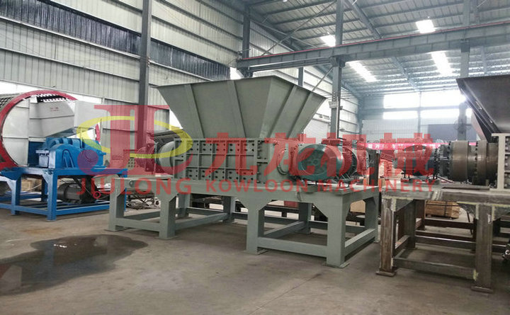 廢舊金屬破碎機(jī)